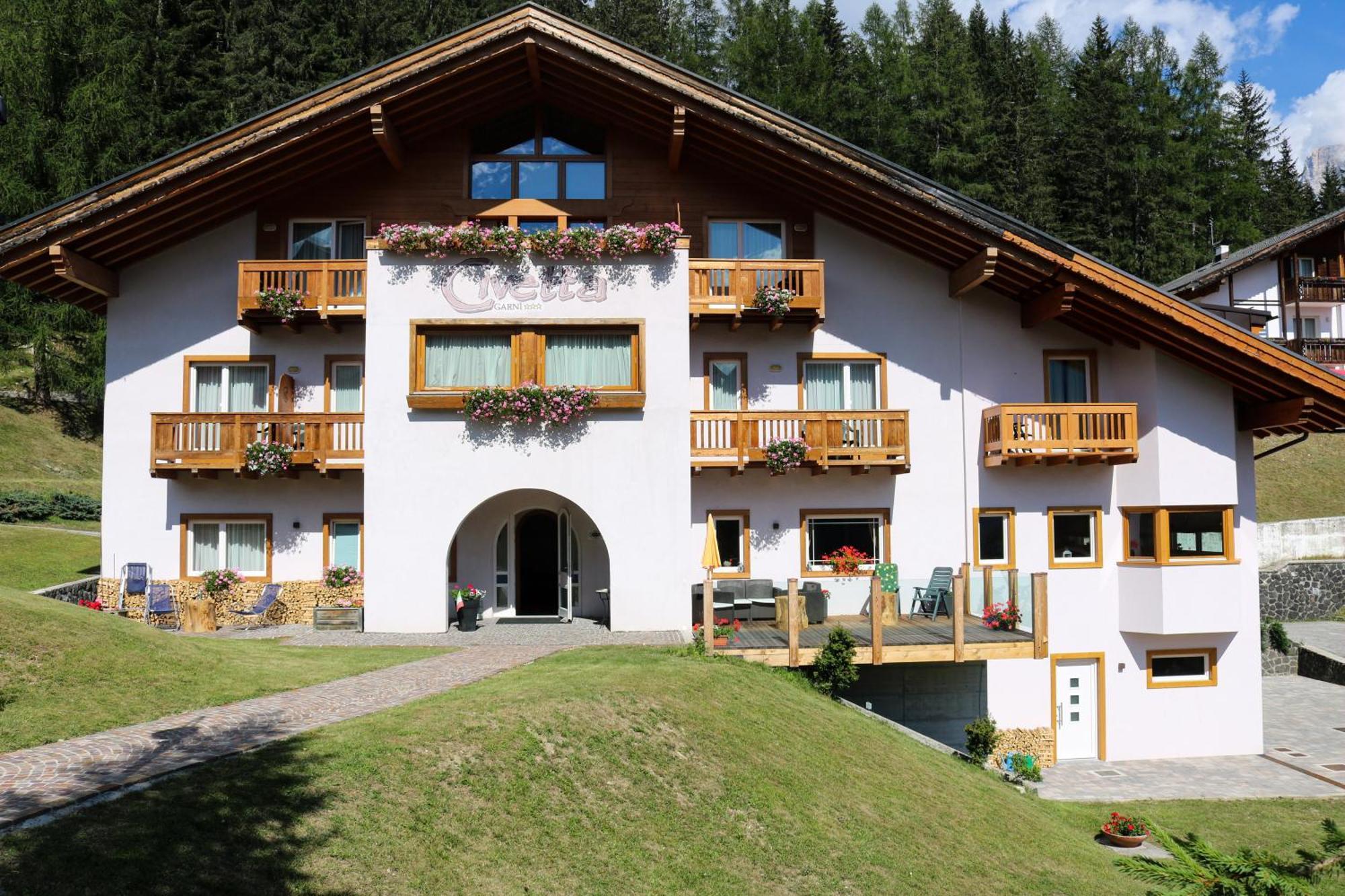 Hotel Garni Civetta 塞尔瓦迪卡多雷 外观 照片