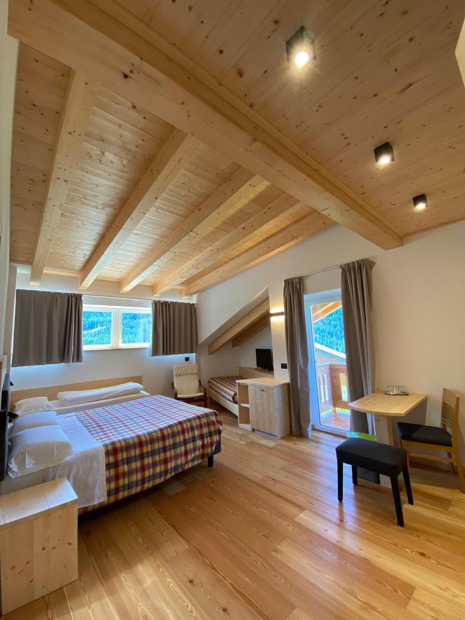 Hotel Garni Civetta 塞尔瓦迪卡多雷 外观 照片